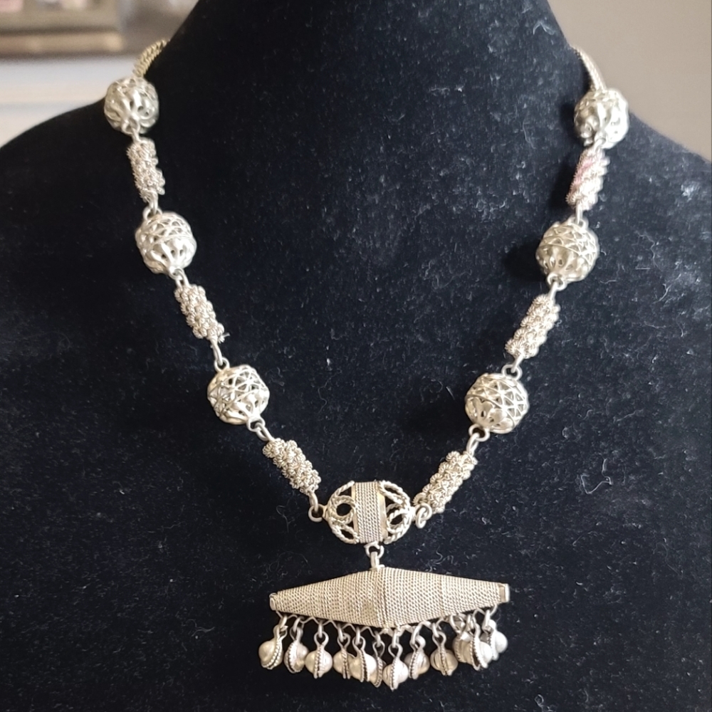 Unique Vintage Indian Filigree Metal Beaded Chandelier Tassle Necklace - Rare